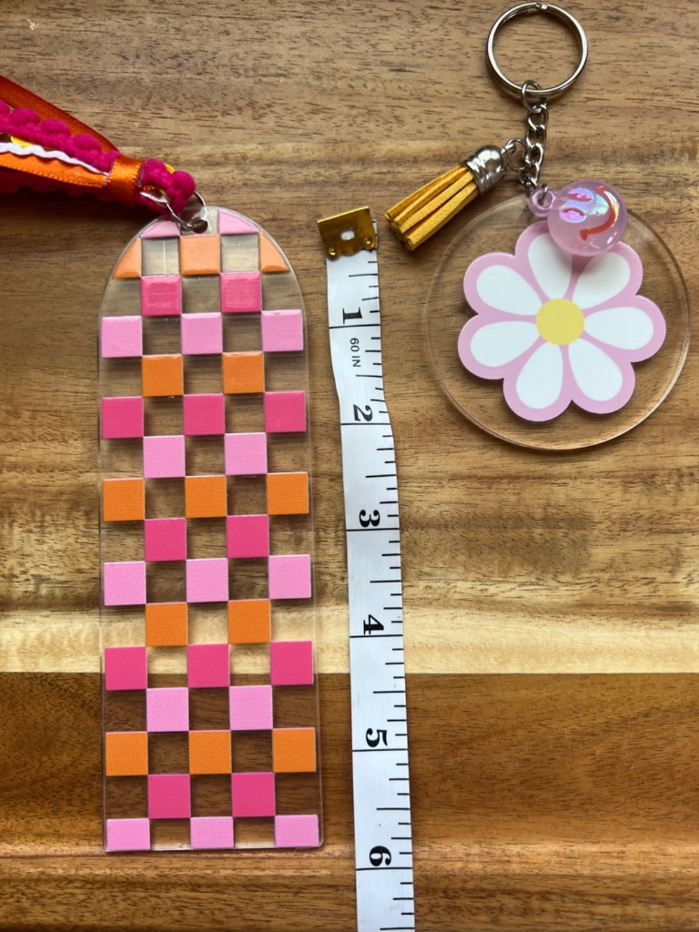 Handmade Flower Keychain and Ribbon Checkered Bookmark Set - Picture 6 of 6